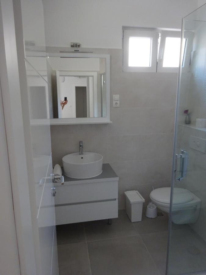Apartment Duce Omiš Esterno foto