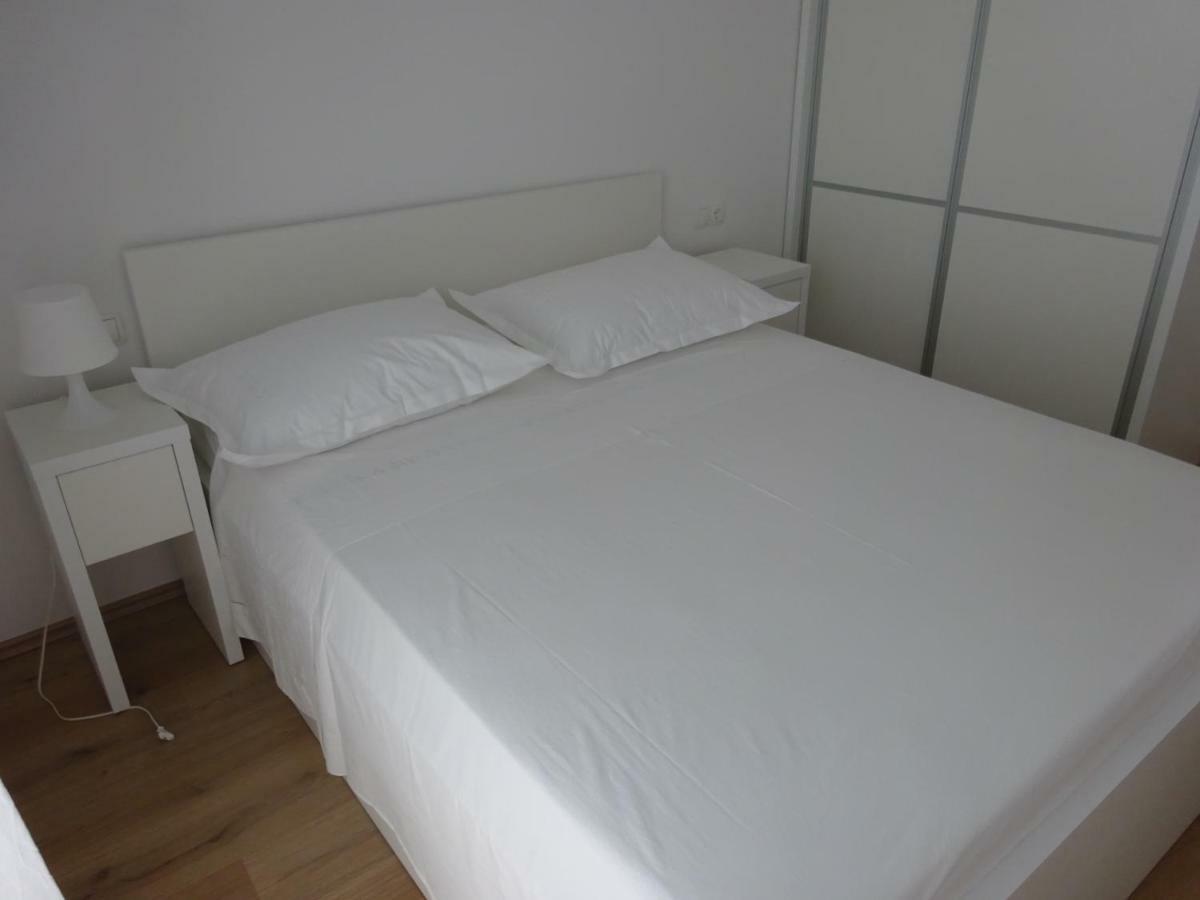 Apartment Duce Omiš Esterno foto