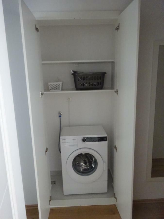 Apartment Duce Omiš Esterno foto